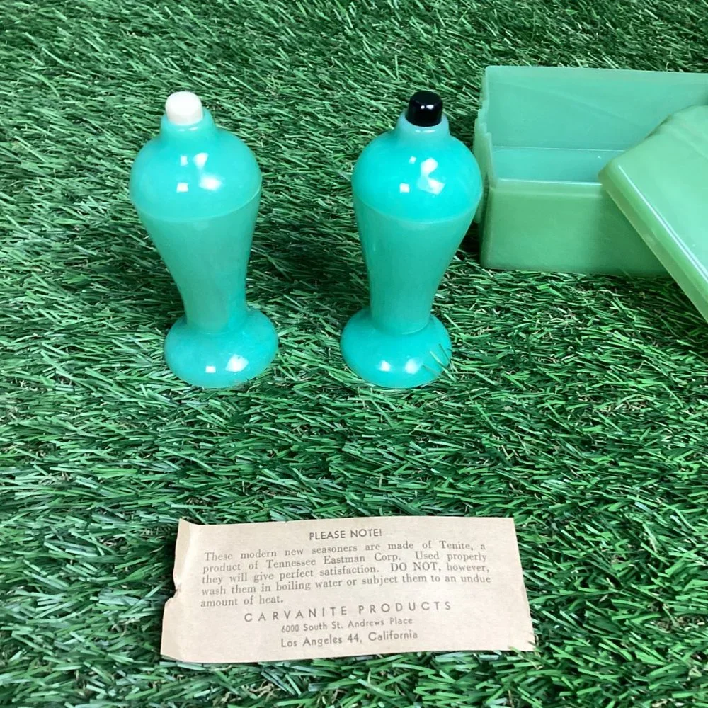 Teal CARVANITE Boxed Art Deco Salt & Pepper Shakers Set